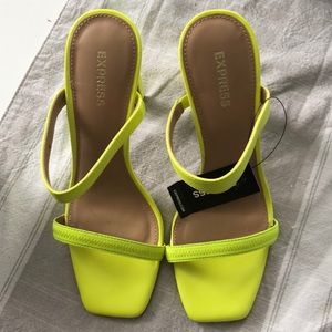 Express heels